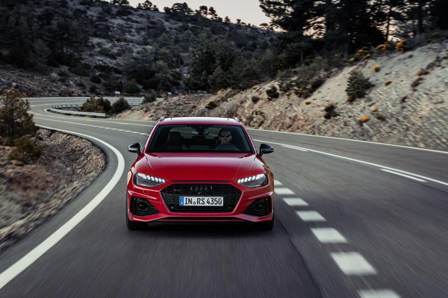  Audi RS4 Avant (B9) 2019 года  (WW) (фото 28 из 67)